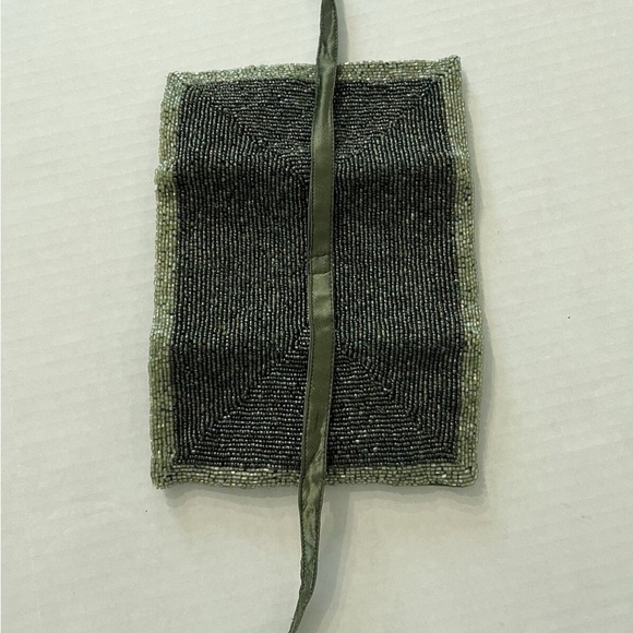 Beaded Jewelry Travel Bag Storage Pouch Organizer Tri Fold Tie Dark MultiGreen - Picture 3 of 4